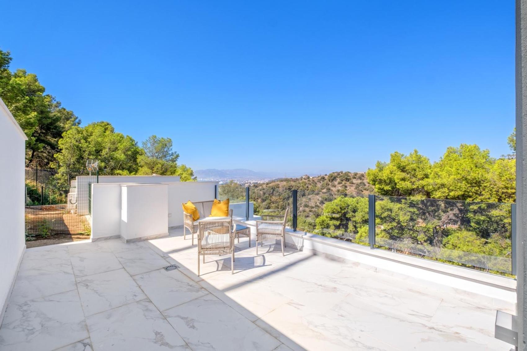 Villas Pinares De San Anton - Sea, City, Mountain, Views Málaga Esterno foto